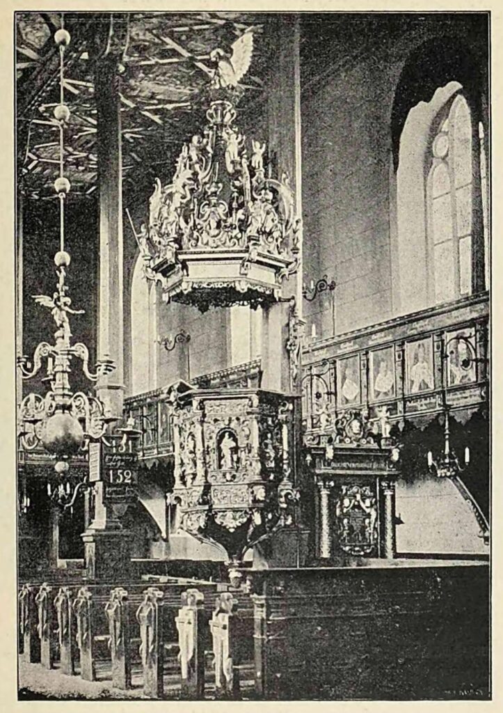 Резная кафедра Лютеркирхи Инстербурга, фото XIX века